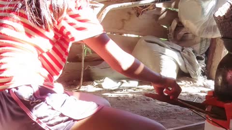 It touched my heart instantly and I hope you can also like the "Laos rural life record"