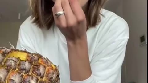 Funny tiktok challenge of mama Guy