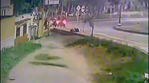 Riña a cuchillo y machete en Bucaramanga quedó registrada en un video