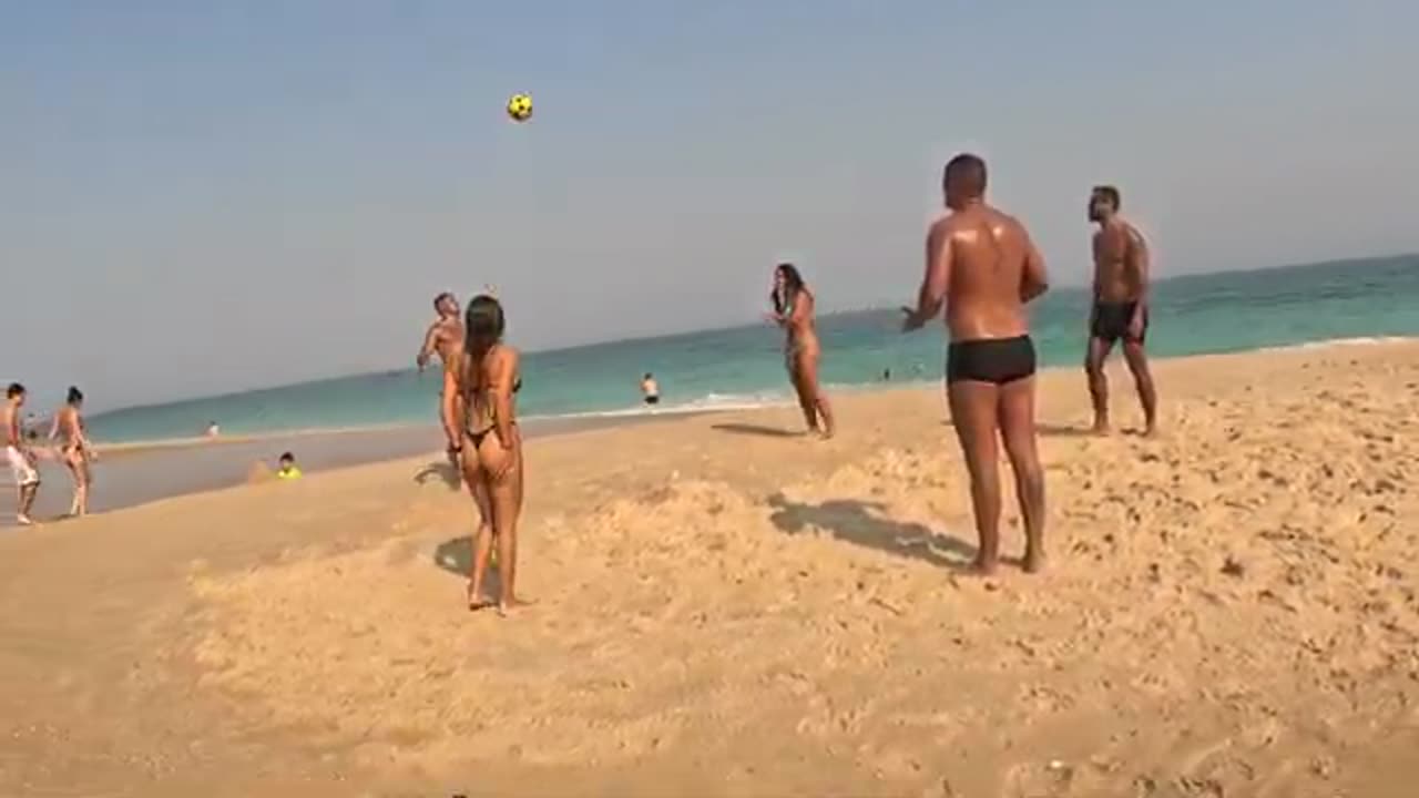 DON'T MISS!!! 😲 RIO DE JANEIRO BEACH 2024 😍 COPACABANA BEA