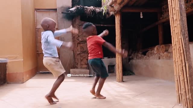 Africans Dancing Jerusalema By Master KG Feat