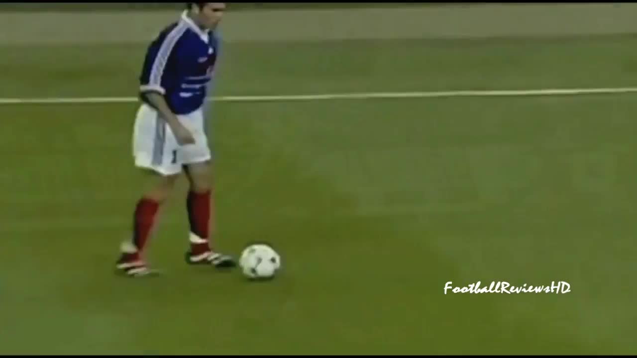 Zinedine Zidane ● Best Moments & Emotions ● The Magical