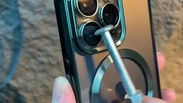 Amazing looking Apple Iphone with case 😍😍