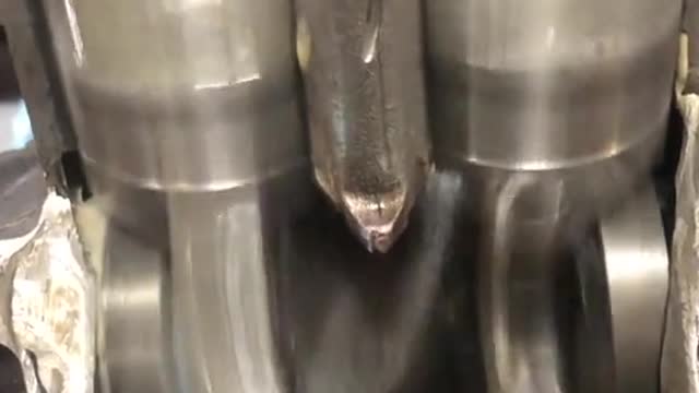 How does a little two-cylinder work