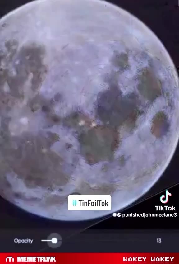 Interesting! Moon - mirror image of the earth 🤷‍♀🤷‍♀️🤷‍♀️