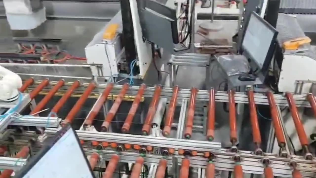 High Speed & Professional Auto Robot Machiine for Glass