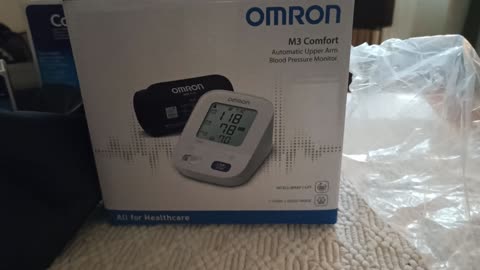 Automatiskt Blodtrycksmätare OMRON M3 Comfort.