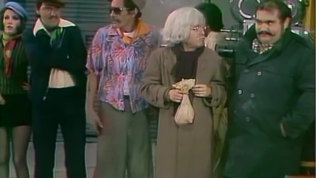 CHAPOLIN - Episódio #48 (1974) Silêncio no estúdio! / Goteiras