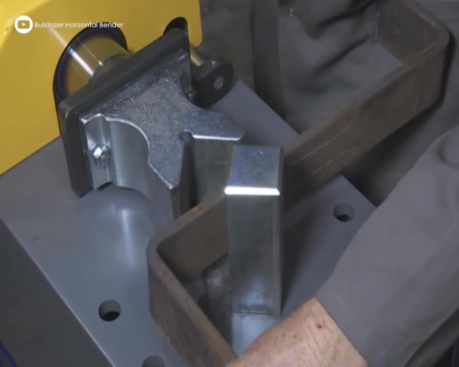 Electrically Driven Hydraulically Operated Steel Bender