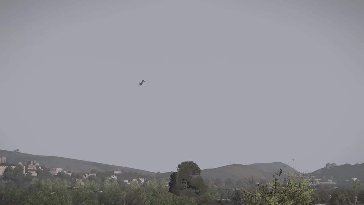 Crazy! Fighter JET being Hit by Anti-Air Missile Launcher - Milsim - ArmA 3