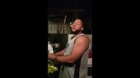 Pierdes si no te ries con el cocinero, el primitivo