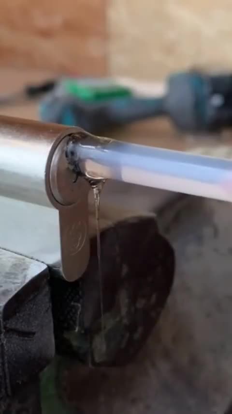 salon decoration industry