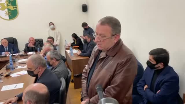 Аслан Барциц - То, что происходит сегодня в нашей стране не удовлетворяет никого