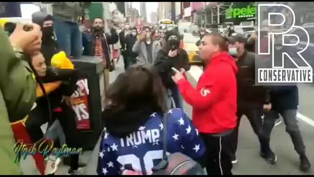 ANTIFA attacks Trump supporters at NYC rally