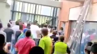 Pánico causó balacera al interior de un Centro Comercial en Cali