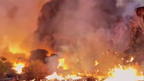 Driving Through Planet Ranch Fire in Arizona