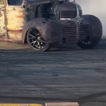 Monday Motor Madness # 78 - Old Girl Can Still Dance