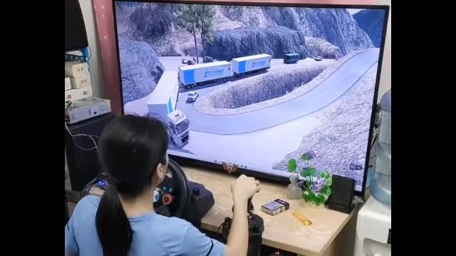 The female driver is terrible