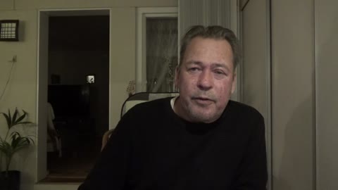 Konsten att förvränga verkligheten är fulländad av Stasi radion