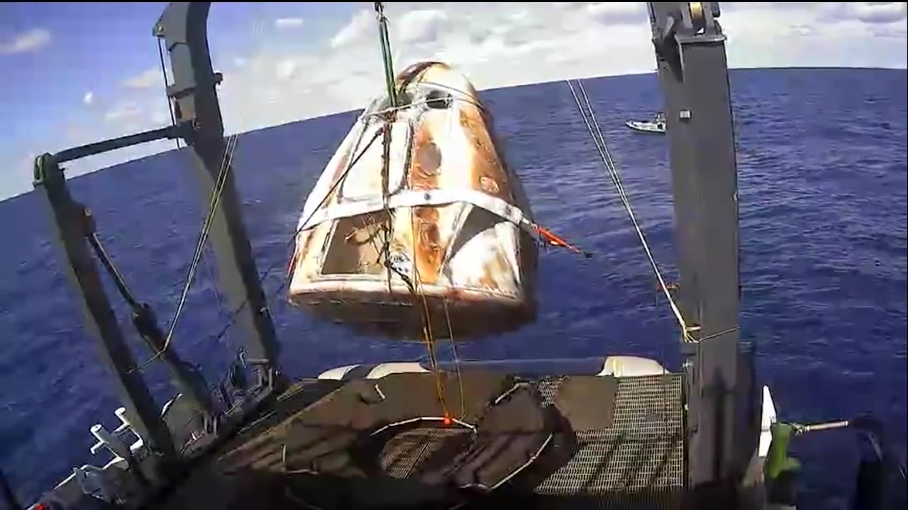 Space x crew dragon return from space