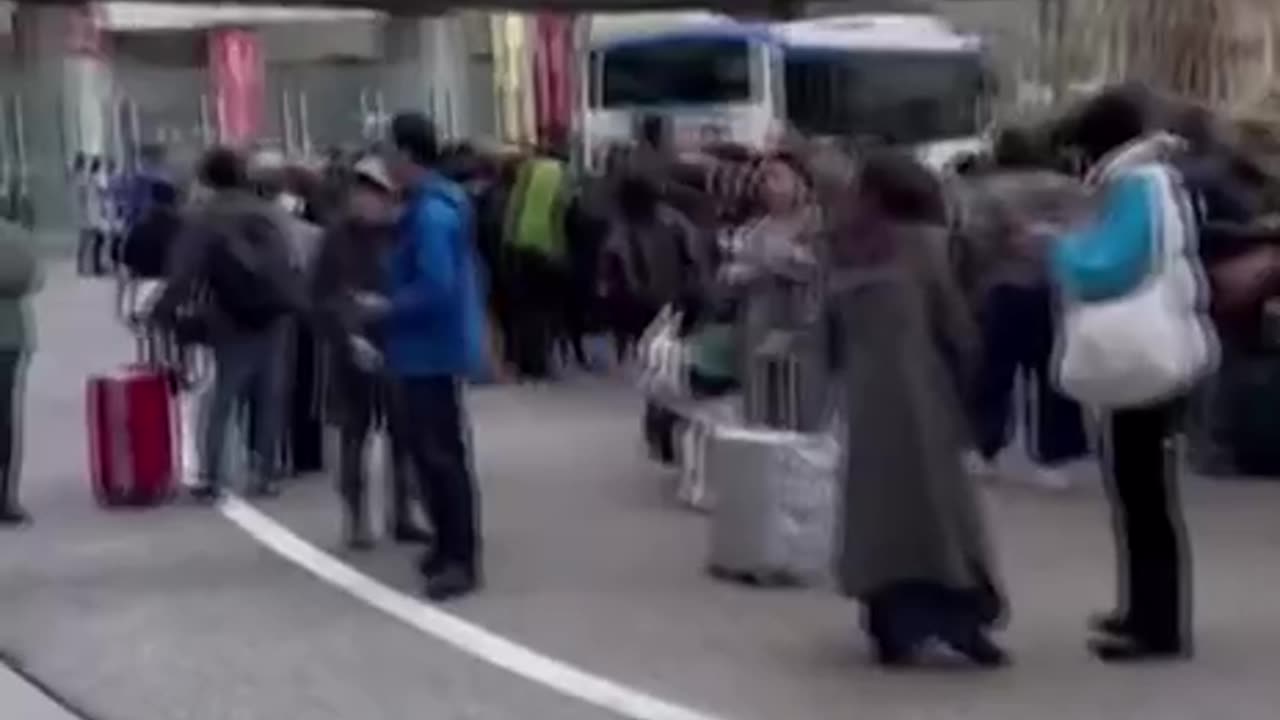 Japan - Tsunami waves after some earthquakes