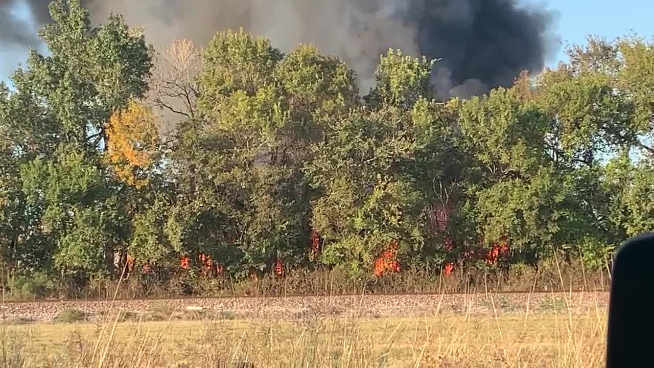 Fire in Houston TX close to Irvington Blvd 11-11-2020