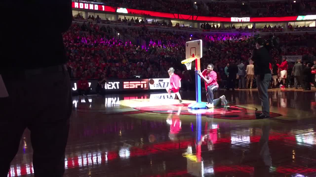 Kids Slam Dunk Contest Chicago Bulls vs Boston Celtics Game 6