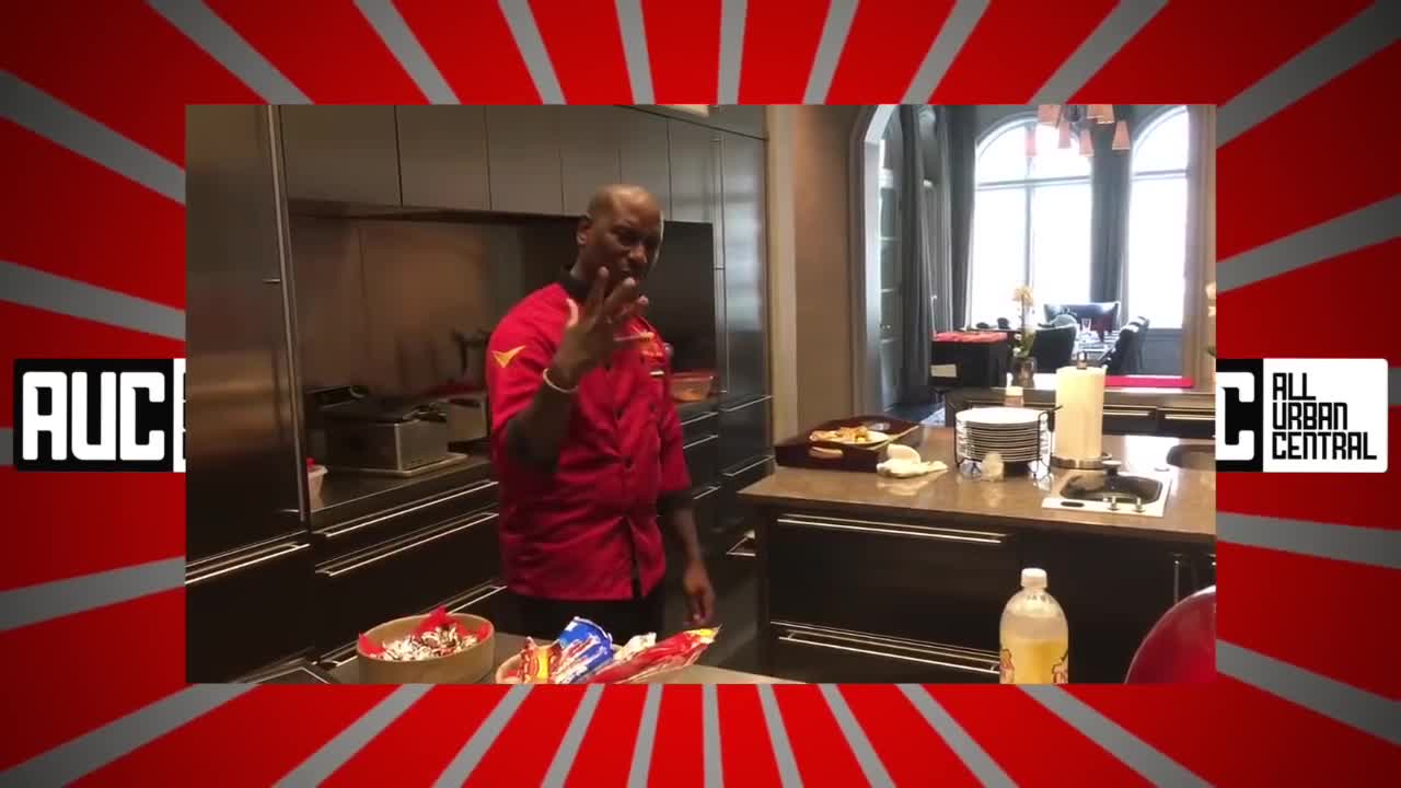 Tyrese Crying Again Starts Twerking While Cooking Breakfast For Wife