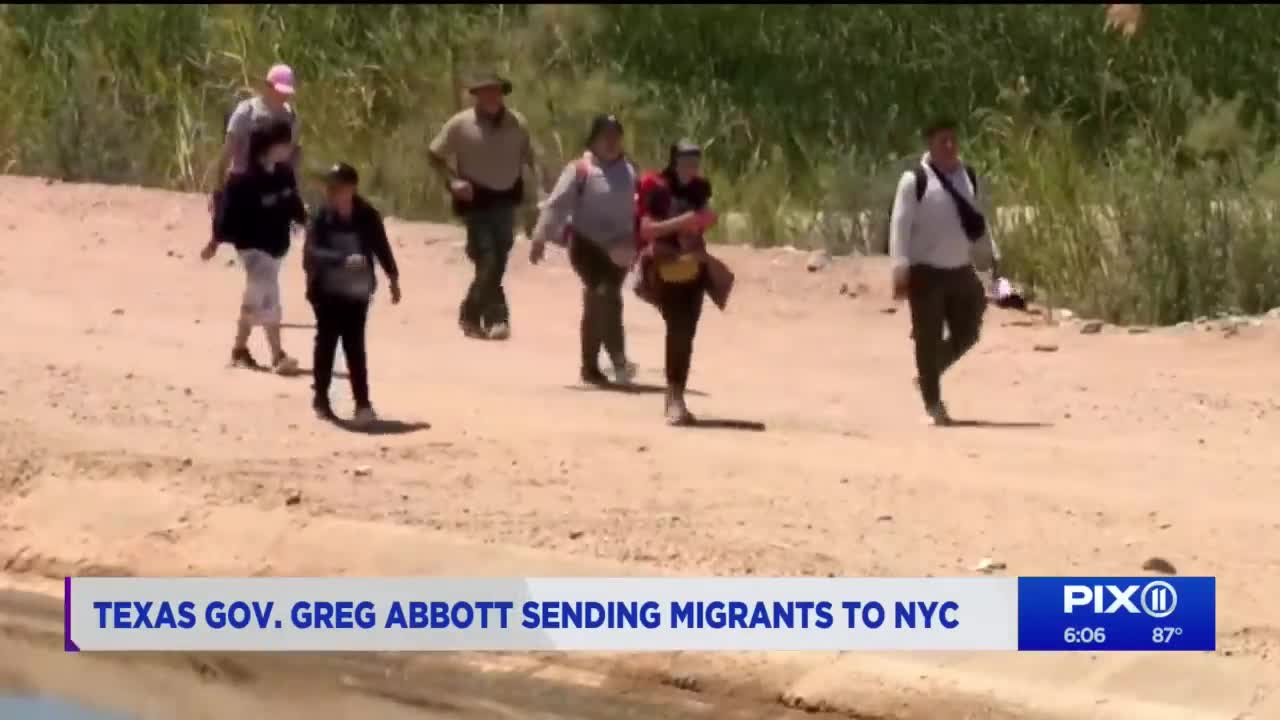 Texas governor sends dozens of migrants to New York City