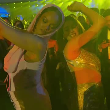 Radhika Hour in India Rihanna dance at Anant Ambani's wedding ceremony