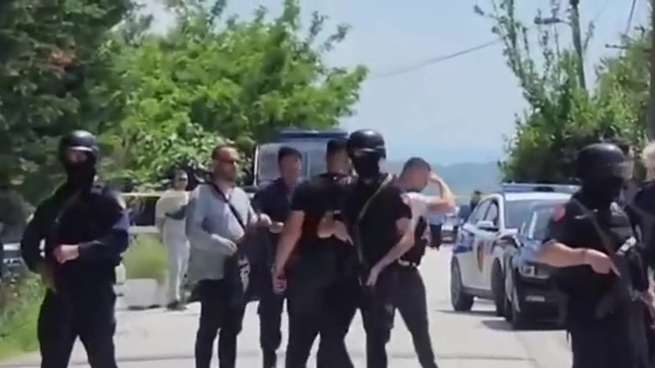 Vrasja e efektivit në Fier, ngjarja trondit kolegët, polici vë duart në kokë