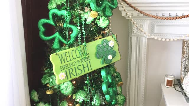 My Dollar Tree St. Patricks Tree Reveal