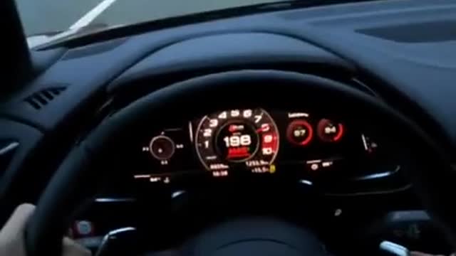 Audi R8 V10 Plus 0-300 KMH! (So Fast😱)