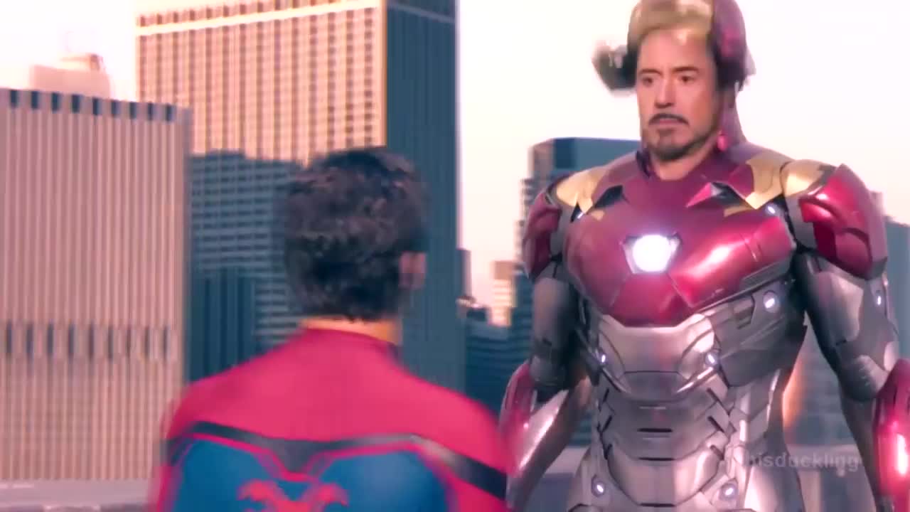 oh my god it’s robert downey jr