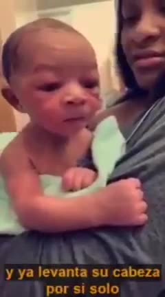 أحد مواليد الملقحين بعد 24 ساعة من ولادته