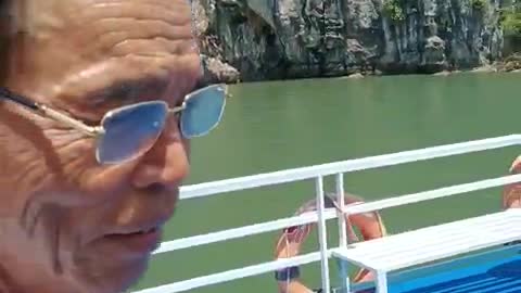 They are very mountain and mountain 🇻🇳 Ha Long Vietnam
