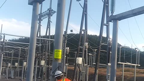 750kv. Disconnect