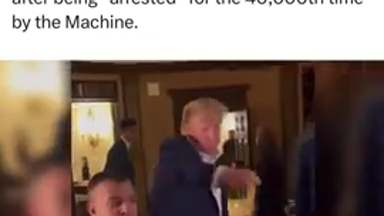 Trump joyfully crashes a wedding at his club after being “arrested