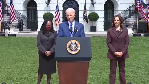 Gli sproloqui di Biden