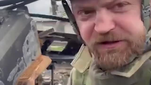 Fights on the Kharkov-Slavyansk highway burned Ukrainian Cossack vehicl