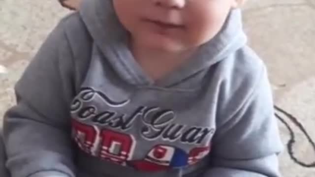 Funny Confusing baby - Cute video Tiktok #1 #shorts