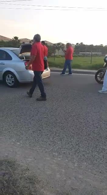 Sindicalistas protestan en Mamonal