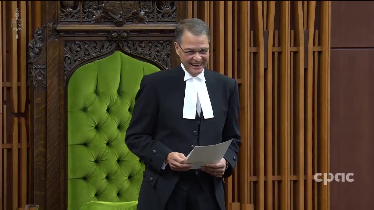 Canadian Parliament and Zelensky give a standing ovation to Yaroslav Hunka, who fought for the 14th division of the Waffen SS