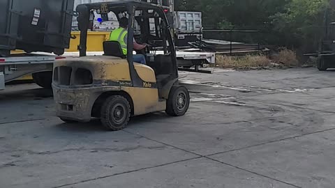 Loading of trash compactors