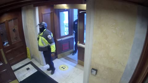0181USCH01SouthDoorVestibule_2021-01-06_15h20min01s877ms.mp4