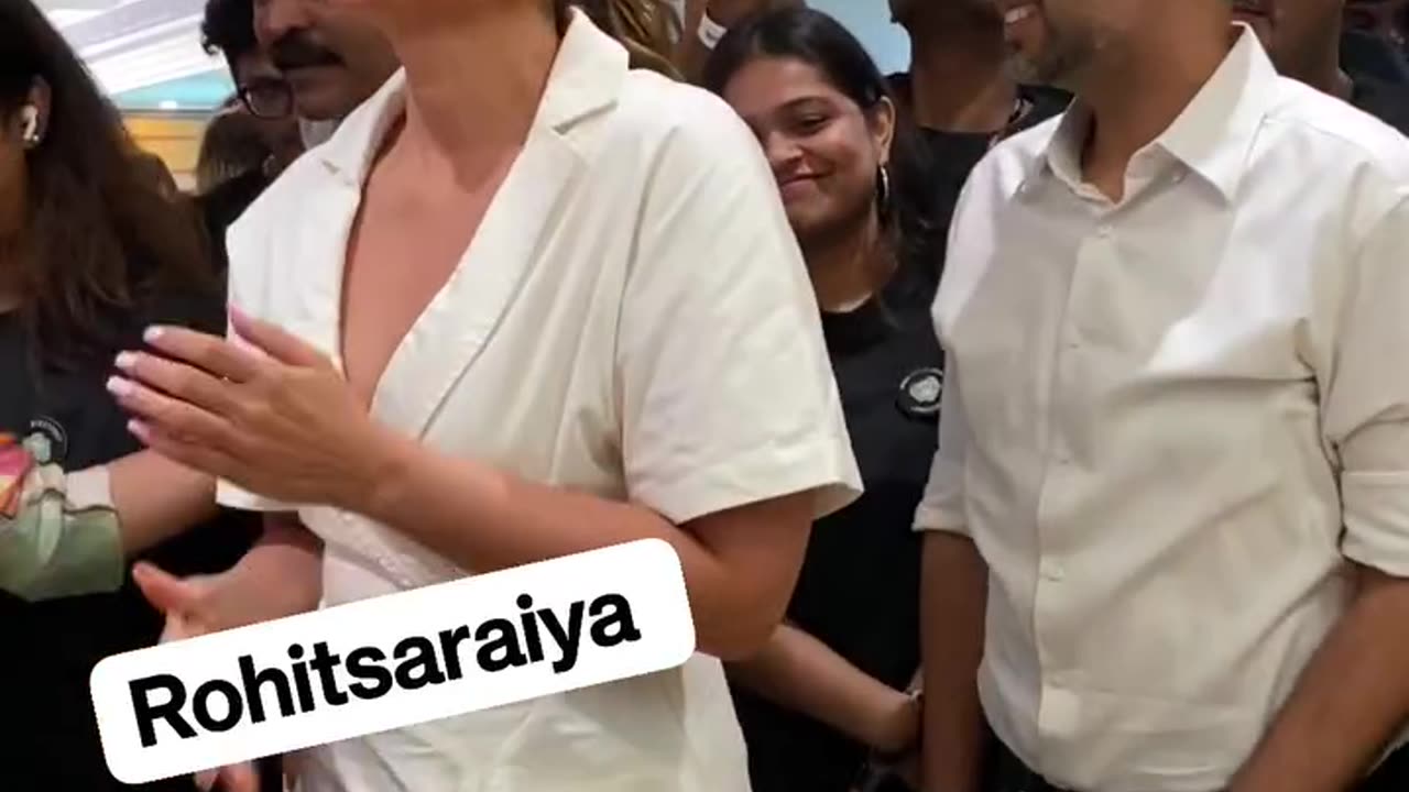 Kareena Kapoor Khan Arrived At Food Testing Event In Mumbai today news