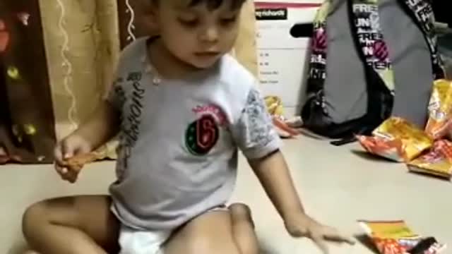 Child's reaction on song