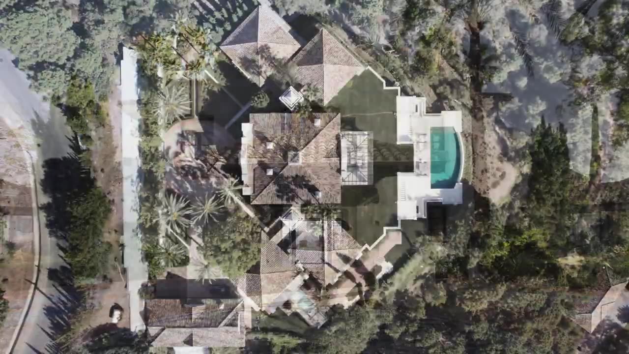 Sophisticated Modern Mansion in La Zagaleta