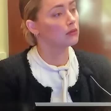 Amber Heard snorting coke🤣😂😂