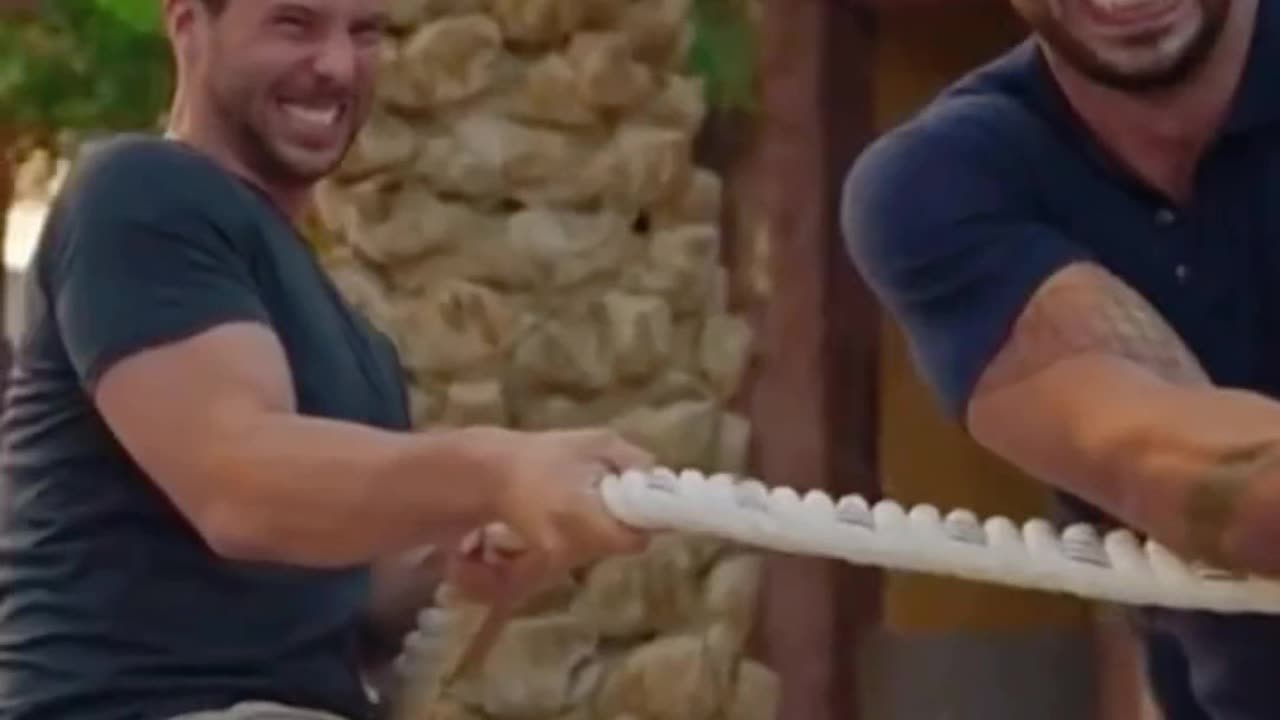 Tate Brothers vs TIGER Tug Of War🥶 | EscapeTheMatrix